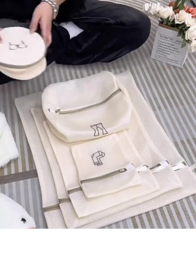 Kit 6 Sacos Lava Roupa Facil Para Máquina de Lavar Delicadas Íntimas Organizador de Roupas Ziper